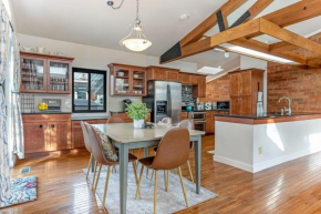 Spacious - High Ceilings - 4 Min to Beaver Creek
